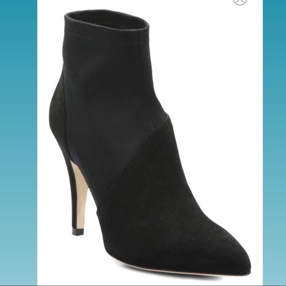 NEW Bettye Muller Gidget Leather Stretch Bootie, NWOT, US Size 8, MSRP $378 - Picture 1 of 11